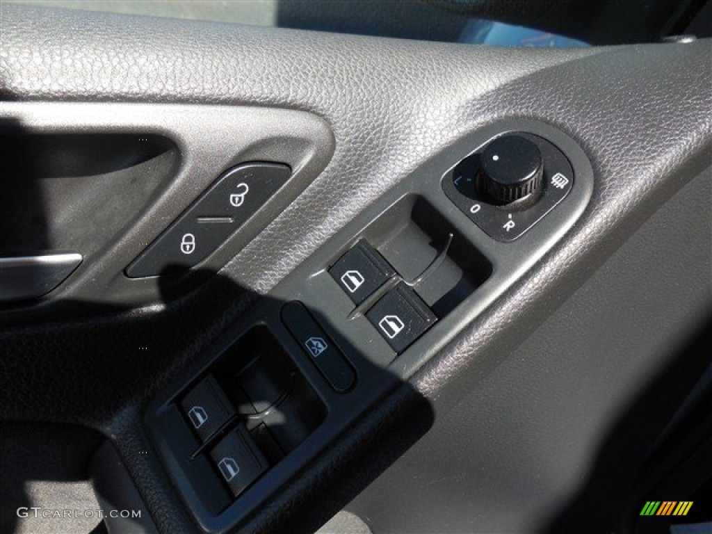 2011 Golf 4 Door - Shark Blue Metallic / Titan Black photo #19