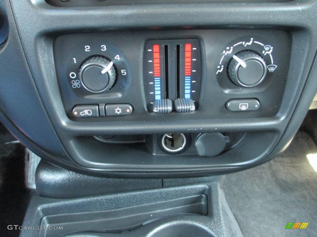 2009 TrailBlazer LT 4x4 - Imperial Blue Metallic / Gray photo #16