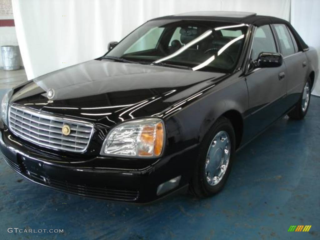 2001 DeVille Sedan - Sable Black / Black photo #1
