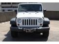 Stone White - Wrangler Unlimited X Photo No. 31