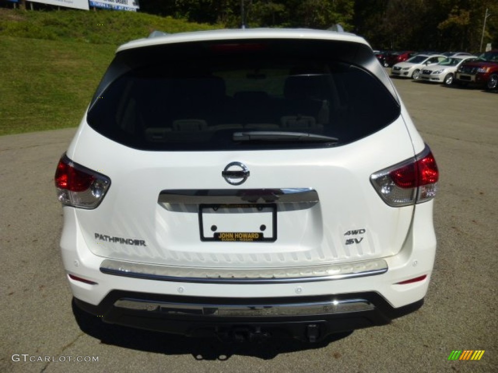 2014 Pathfinder SV AWD - Moonlight White / Almond photo #5