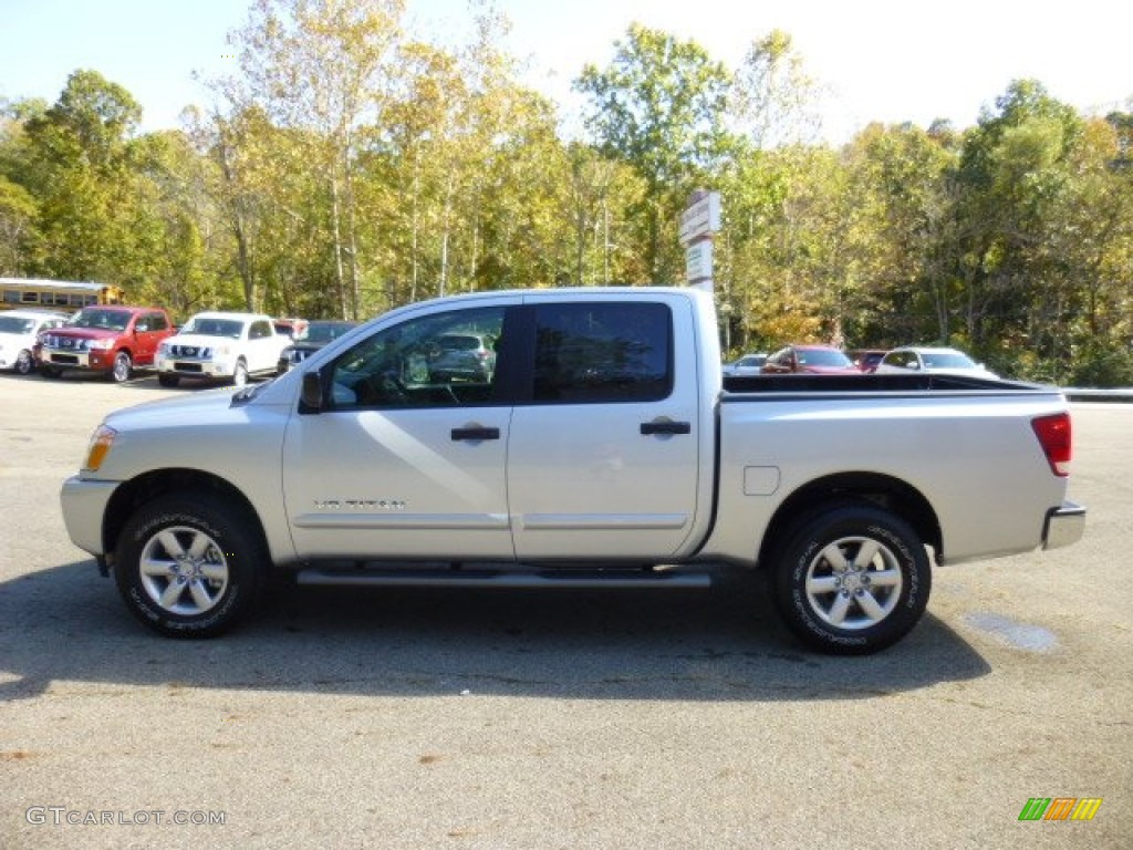 Brilliant Silver 2014 Nissan Titan SV Crew Cab 4x4 Exterior Photo #86656258