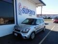 2012 Bright Silver Kia Soul 1.6  photo #1