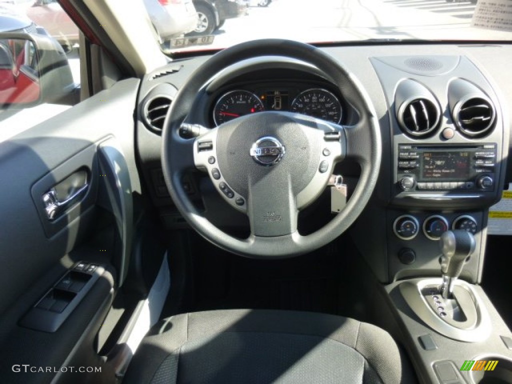 2013 Rogue S AWD - Cayenne Red / Black photo #14