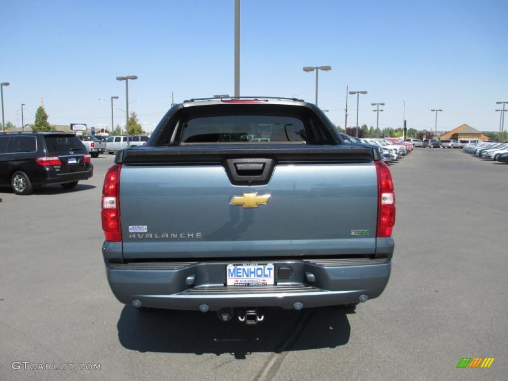 2011 Avalanche LS 4x4 - Blue Granite Metallic / Ebony photo #5