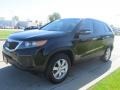 Ebony Black - Sorento LX Photo No. 7