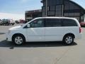 Stone White - Grand Caravan SXT Photo No. 3