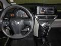 Classic Silver Metallic - iQ  Photo No. 13