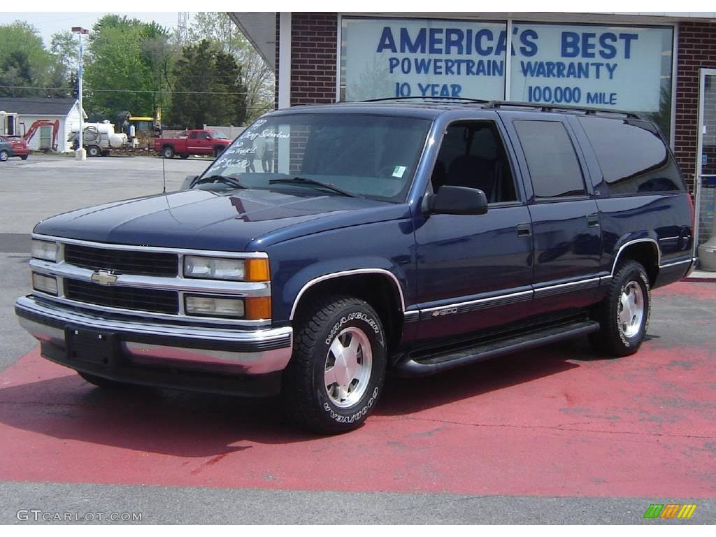 1999 Suburban C1500 LS - Indigo Blue Metallic / Blue photo #1