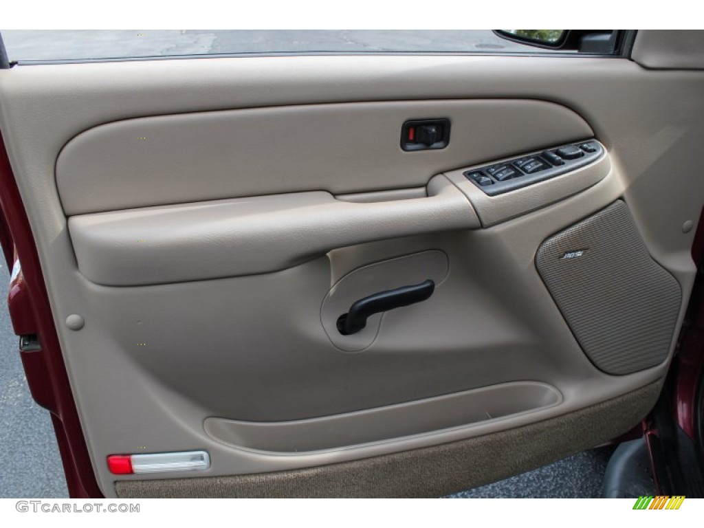 2004 Suburban 1500 LT 4x4 - Sport Red Metallic / Tan/Neutral photo #11