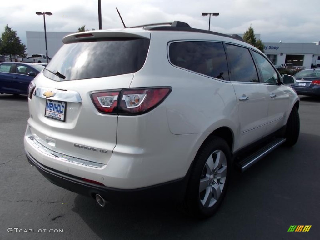 2014 Traverse LTZ AWD - White Diamond Tricoat / Ebony photo #3