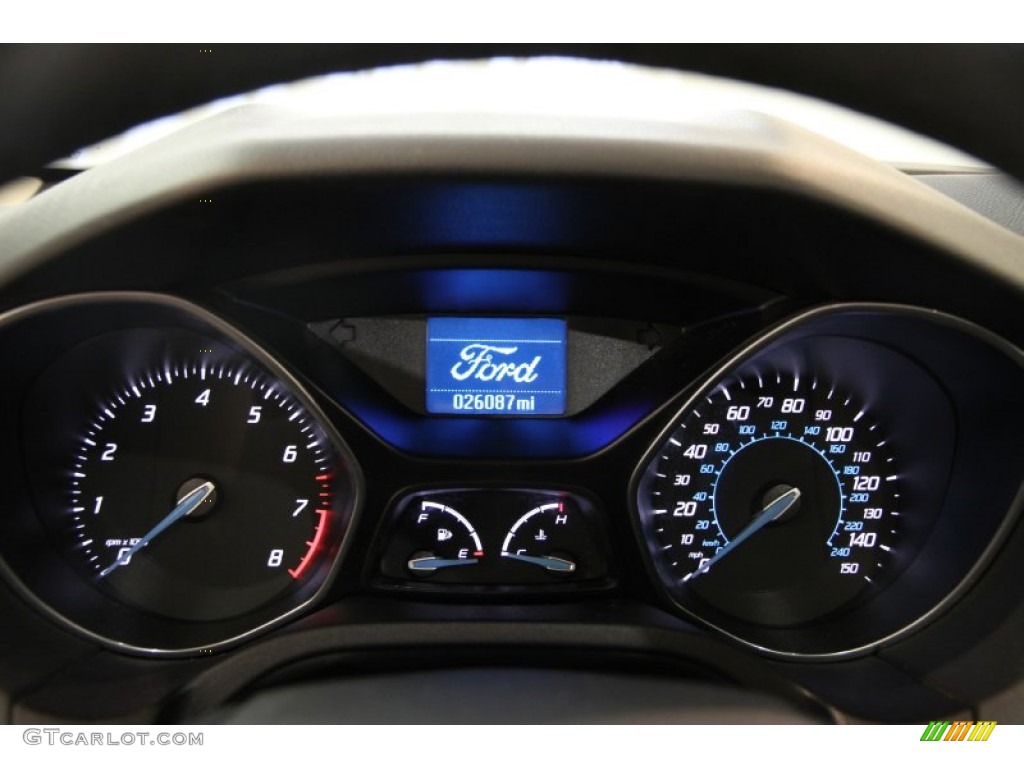 2012 Ford Focus SE Sport 5-Door Gauges Photos