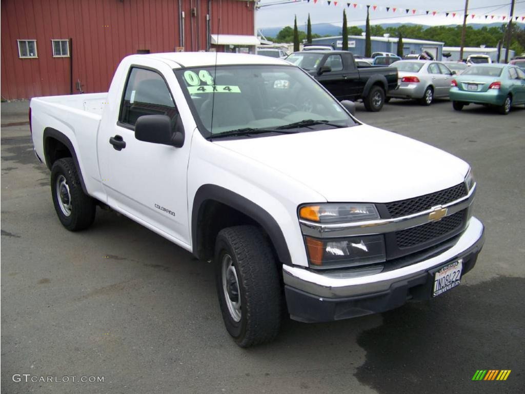 2004 Colorado Regular Cab - Summit White / Medium Dark Pewter photo #7