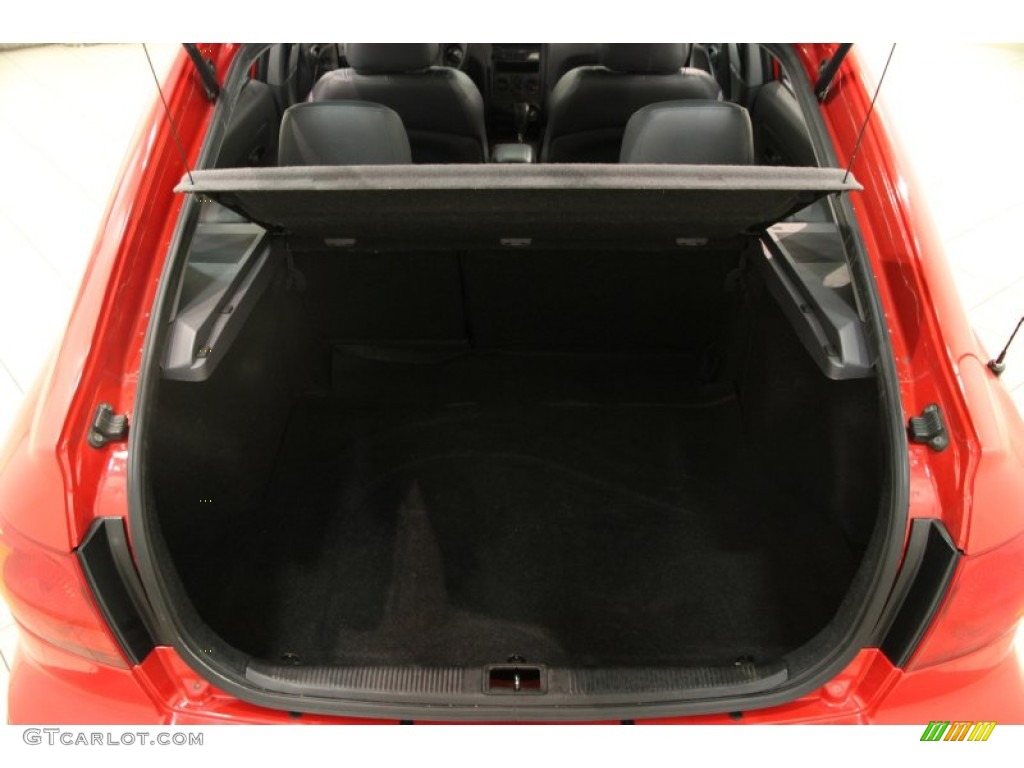 2003 Elantra GT Hatchback - Rally Red / Dark Gray photo #13