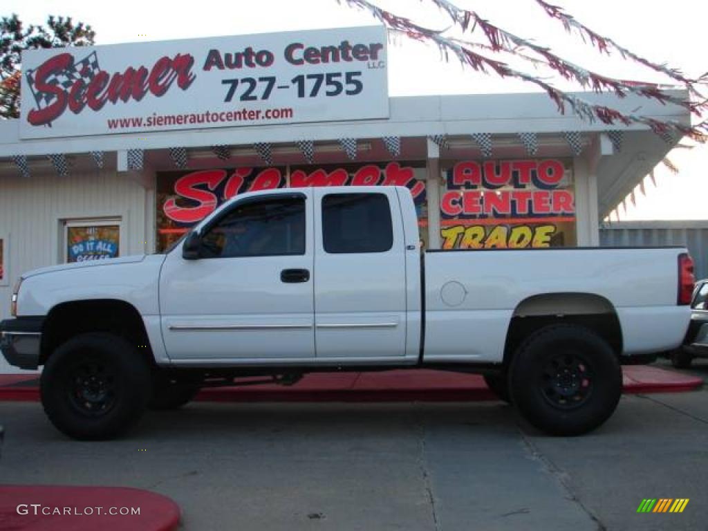 2004 Silverado 1500 LS Extended Cab 4x4 - Summit White / Dark Charcoal photo #1