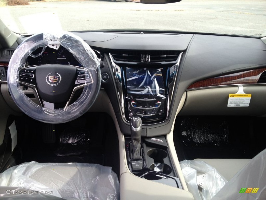 2014 Cadillac CTS Sedan Dashboard Photos