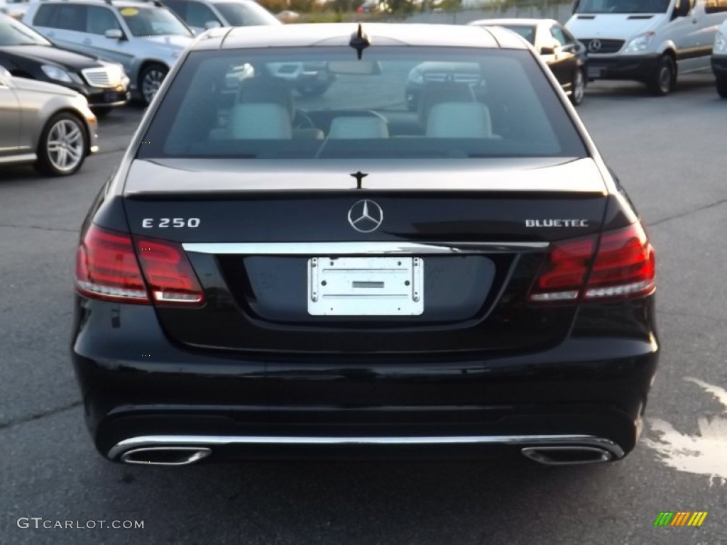 2014 E E250 BlueTEC 4Matic Sedan - Black / Porcelain/Black photo #4
