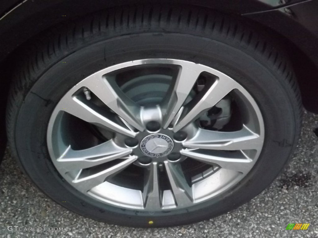 2014 E E250 BlueTEC 4Matic Sedan - Black / Porcelain/Black photo #5