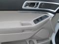 2013 Oxford White Ford Explorer XLT  photo #16