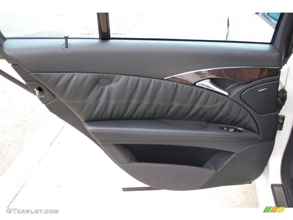2006 Mercedes-Benz E 500 4Matic Sedan Charcoal Door Panel Photo #86683920