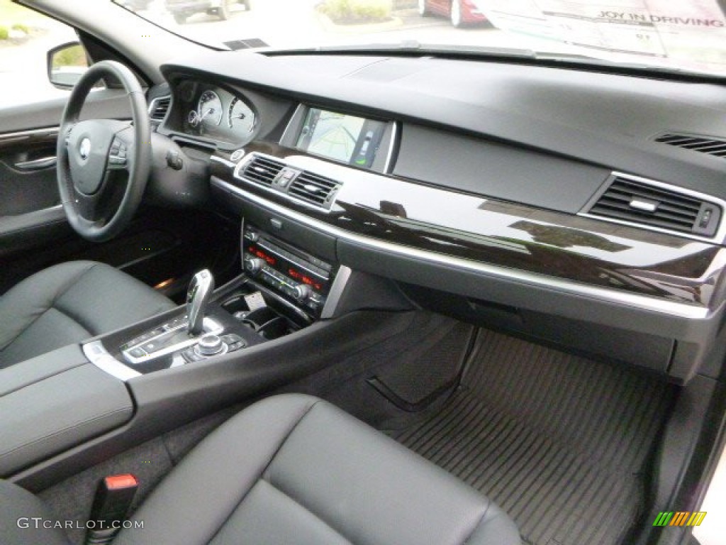 2011 BMW 5 Series 535i xDrive Gran Turismo Dashboard Photos