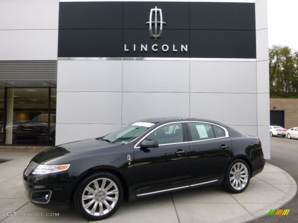 Black Lincoln MKS