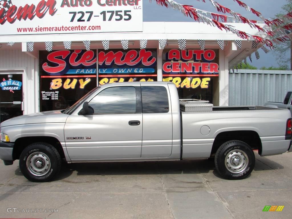 1999 Ram 1500 ST Extended Cab - Silver Metallic / Agate Black photo #1