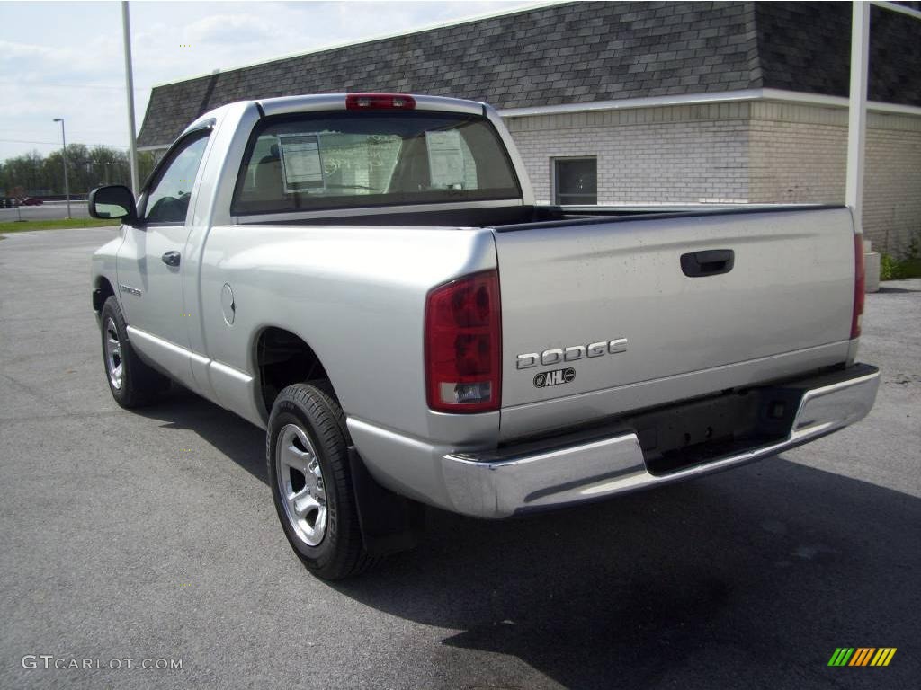 2004 Ram 1500 ST Regular Cab - Bright Silver Metallic / Dark Slate Gray photo #4