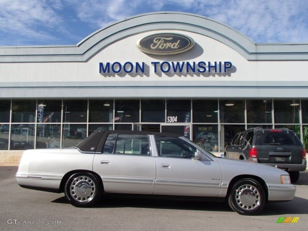 1999 DeVille Sedan - Sterling / Black photo #1