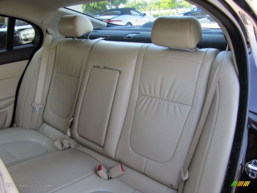 2011 Jaguar XF Premium Sport Sedan Rear Seat Photo #86696526