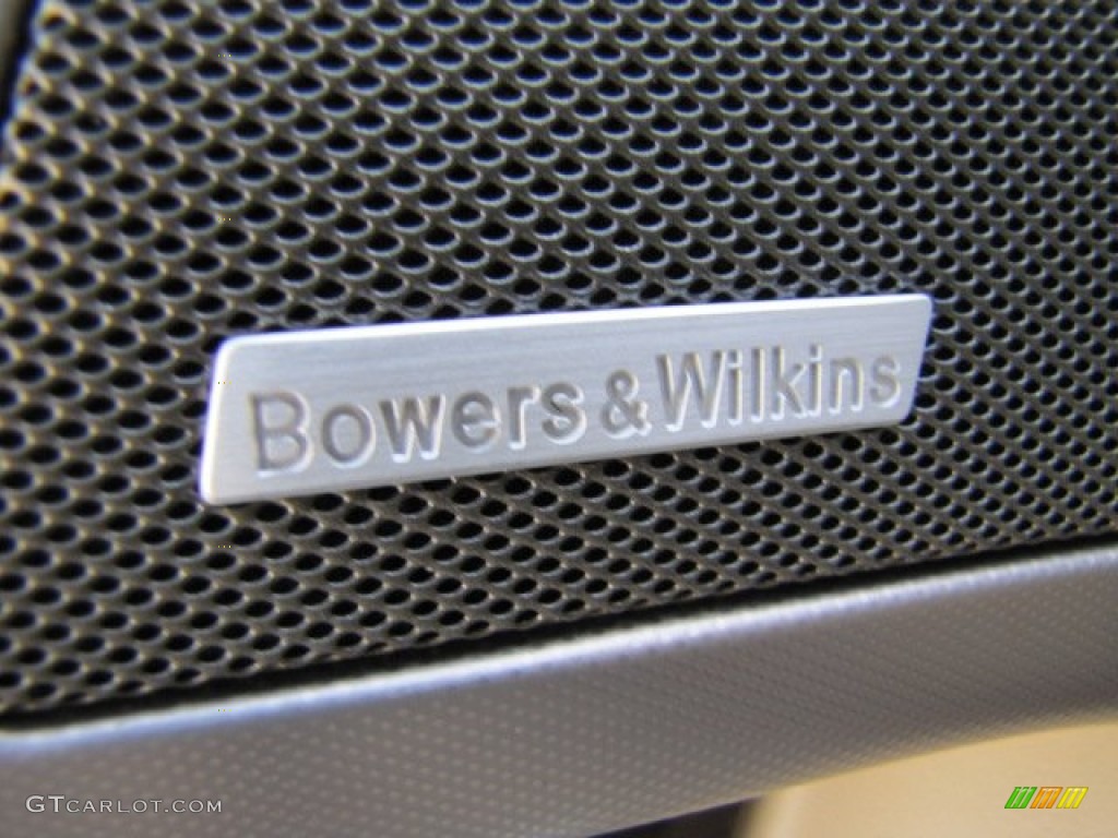 2011 Jaguar XF Premium Sport Sedan Audio System Photos