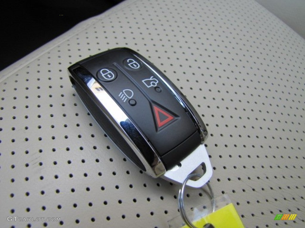 2011 Jaguar XF Premium Sport Sedan Keys Photo #86696739