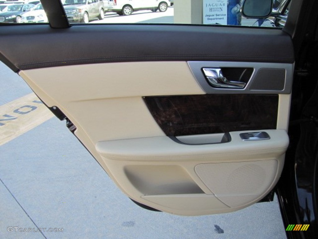 2011 Jaguar XF Premium Sport Sedan Barley Beige/Truffle Brown Door Panel Photo #86696829