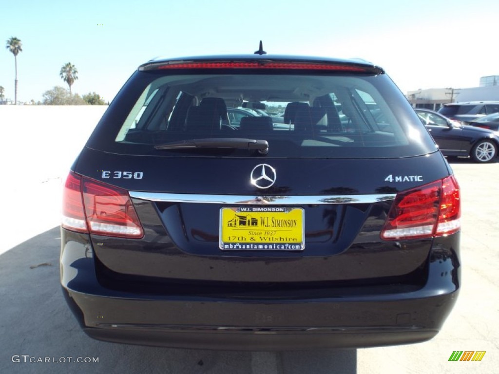 2014 E 350 4Matic Wagon - Black / Black photo #5