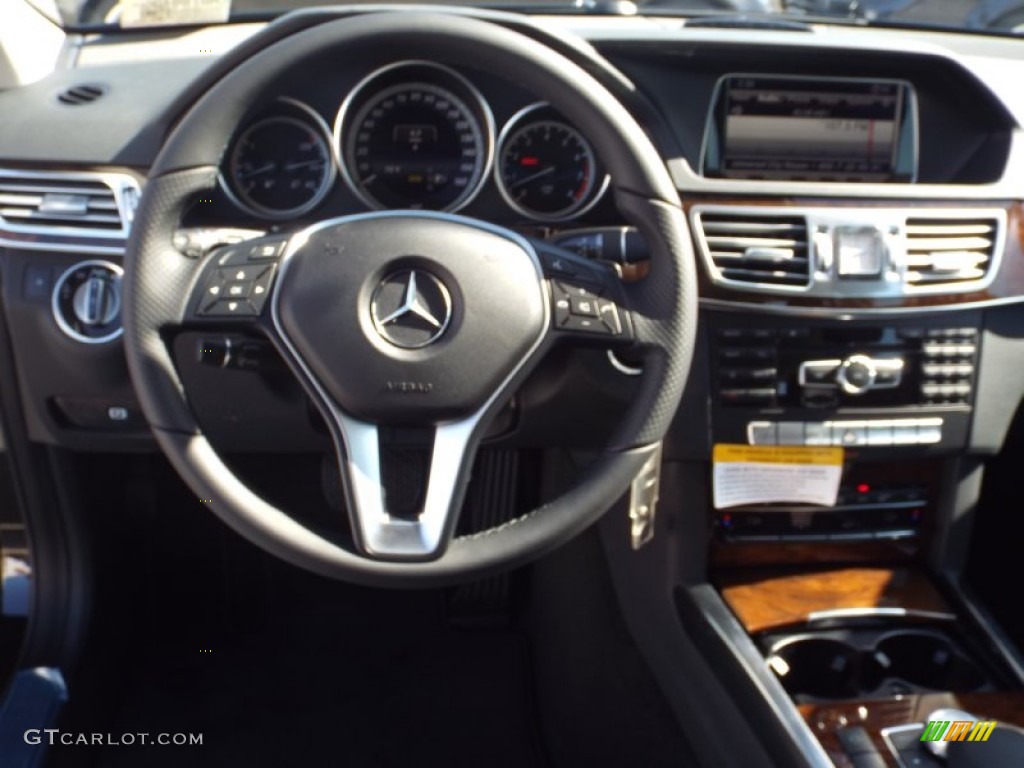 2014 E 350 4Matic Wagon - Black / Black photo #9