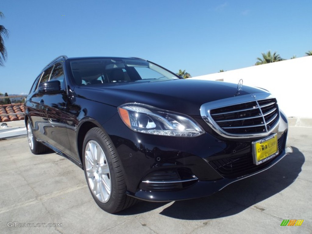 2014 E 350 4Matic Wagon - Black / Black photo #11