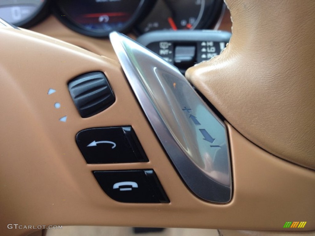 2011 Porsche Panamera 4S Controls Photo #86698719