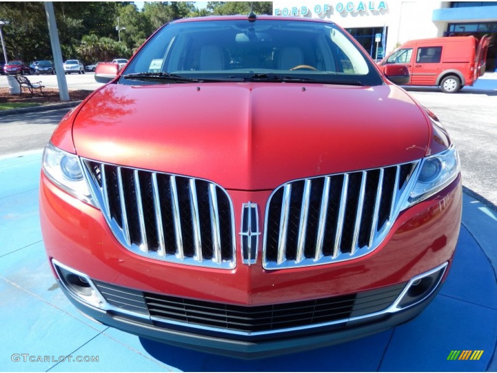 2011 MKX FWD - Red Candy Metallic / Medium Light Stone photo #8