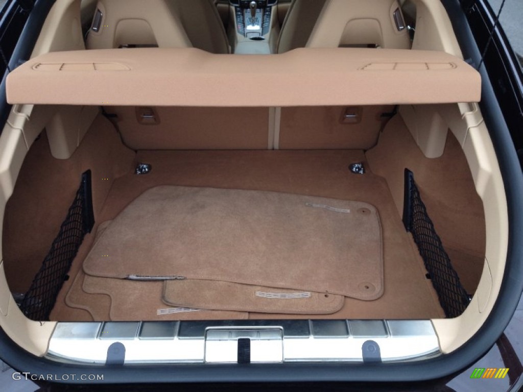 2011 Porsche Panamera 4S Trunk Photo #86699610