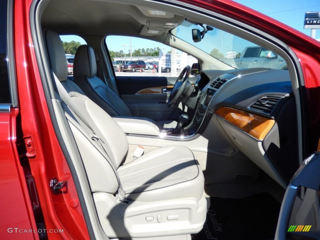 2011 MKX FWD - Red Candy Metallic / Medium Light Stone photo #17