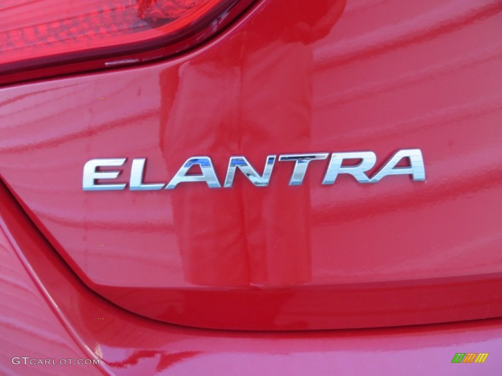 2013 Elantra GT - Volcanic Red / Beige photo #11