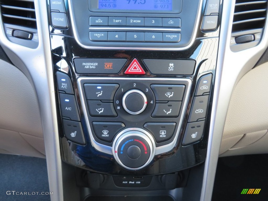 2013 Elantra GT - Volcanic Red / Beige photo #28