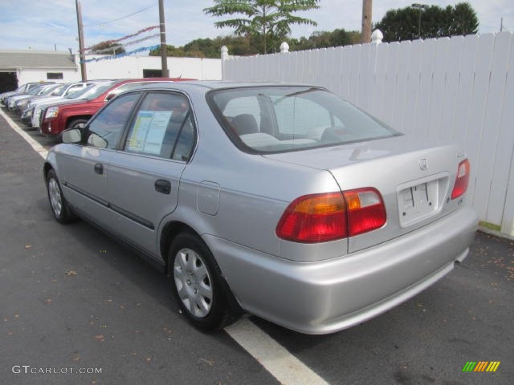 1999 Civic LX Sedan - Vogue Silver Metallic / Gray photo #4