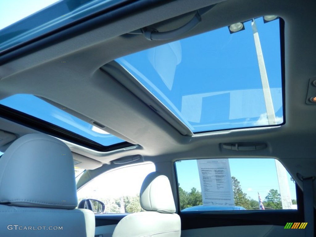 2012 Toyota Venza Limited Sunroof Photos