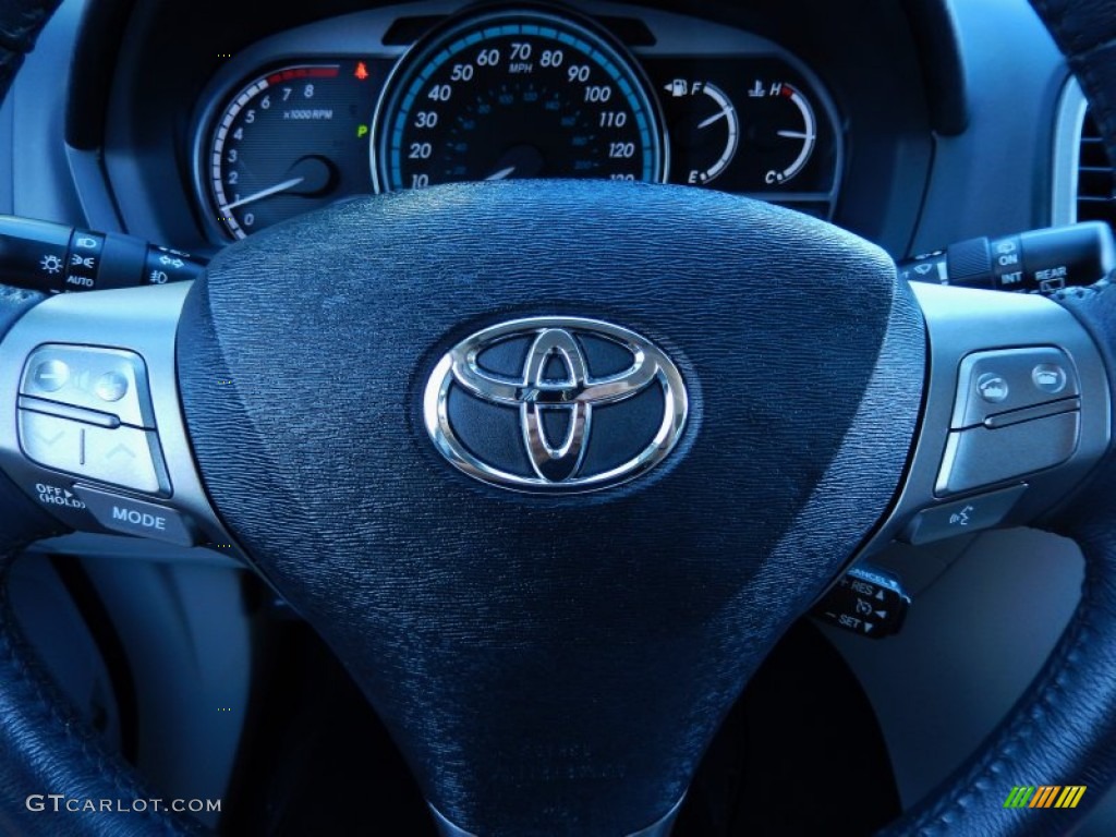 2012 Toyota Venza Limited Steering Wheel Photos