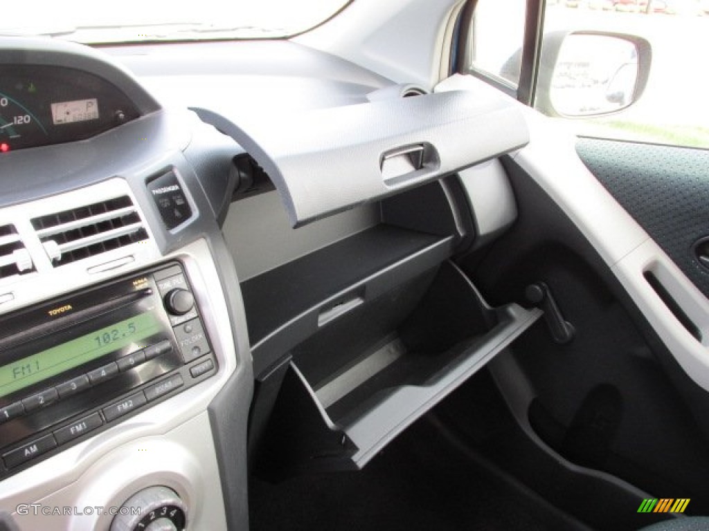 2008 Yaris S 3 Door Liftback - Blazing Blue Pearl / Dark Charcoal photo #18