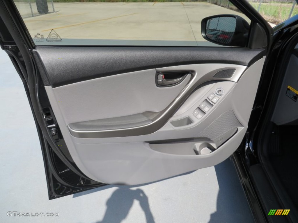 2013 Elantra Limited - Midnight Black / Gray photo #24