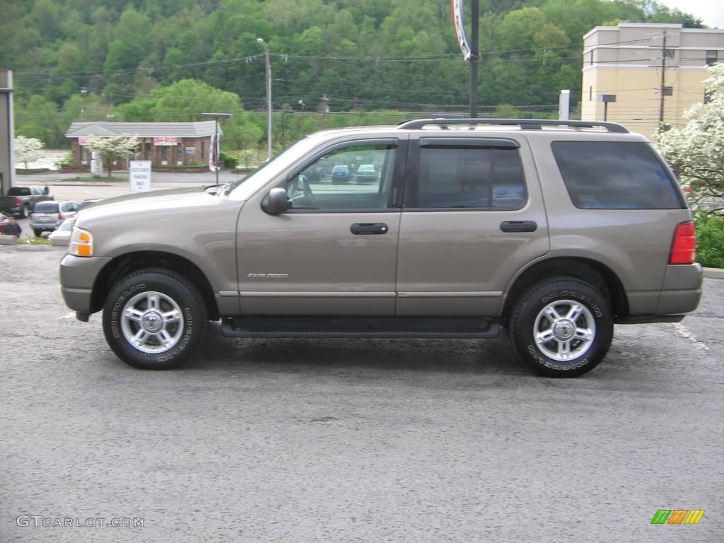 2004 Explorer XLT 4x4 - Mineral Grey Metallic / Medium Parchment photo #3