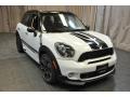 Light White - Cooper S Countryman Photo No. 4