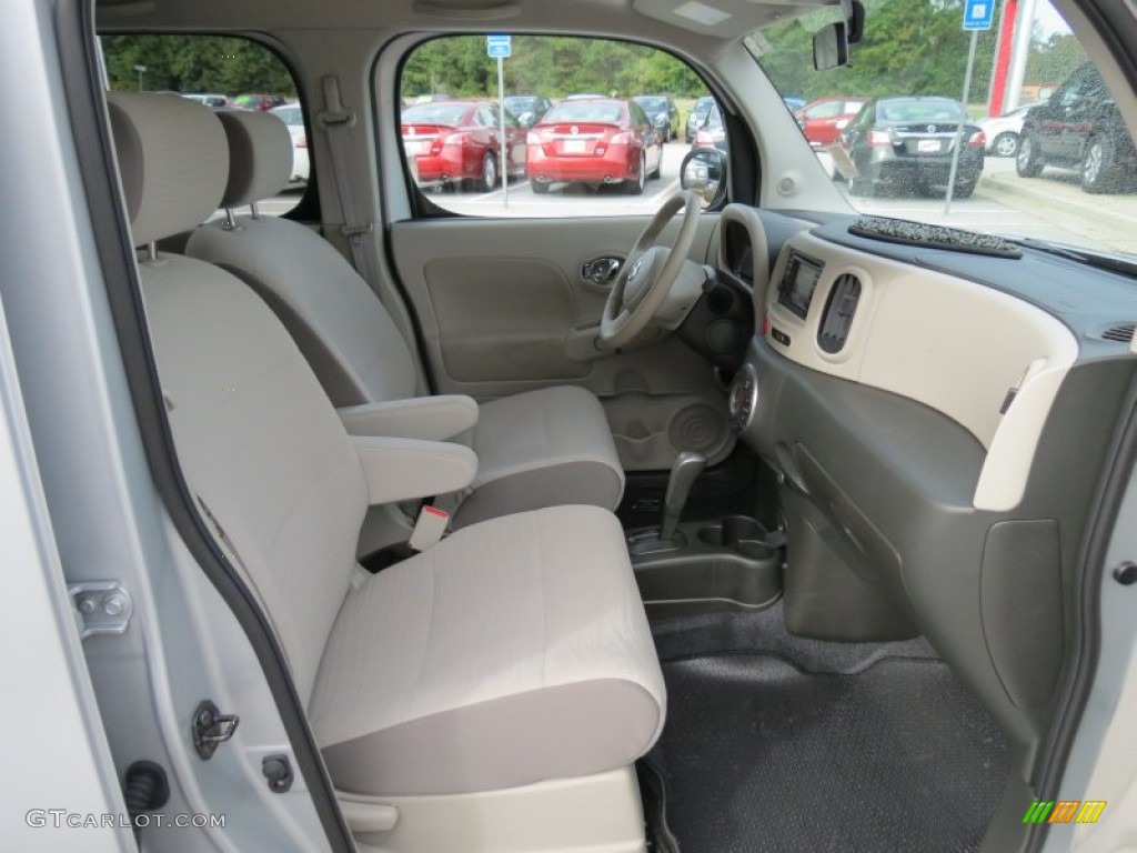 2013 Nissan Cube 1.8 SL Interior Color Photos